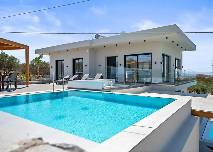 Aetheria & Aura By Temma * Hersonissos (Crete)