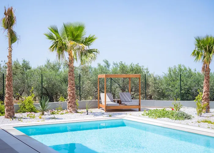 Aetheria & Aura By Temma Hersonissos (Crete)