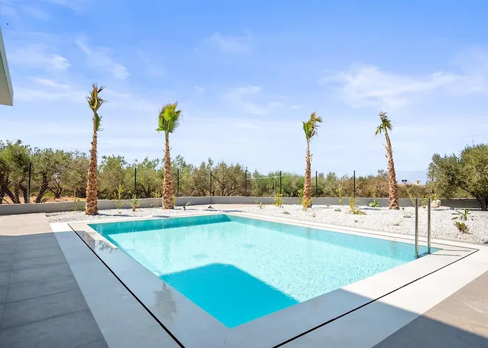 Villa Aetheria & Aura By Temma